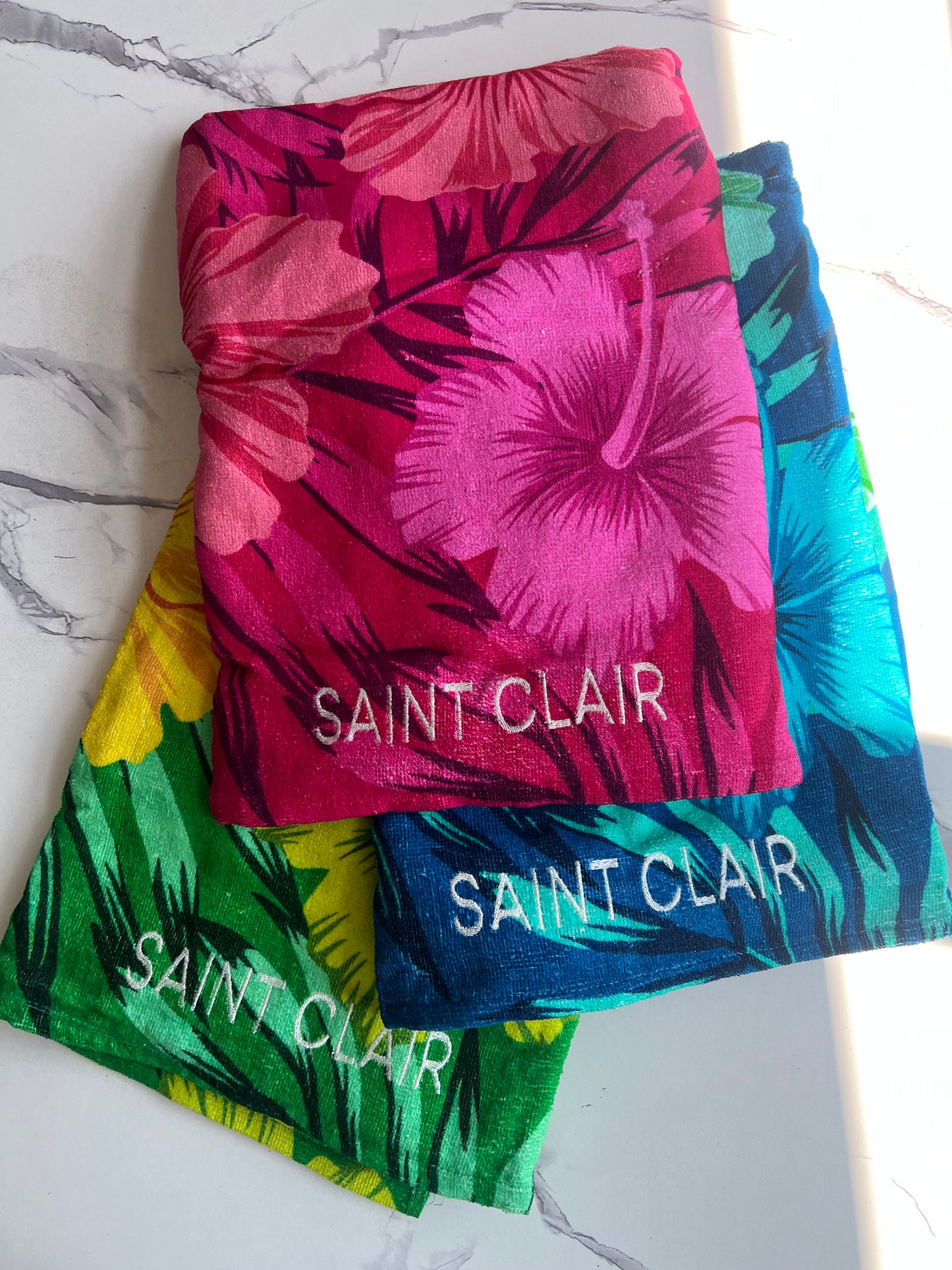HIBISCUS BEACH TOWEL